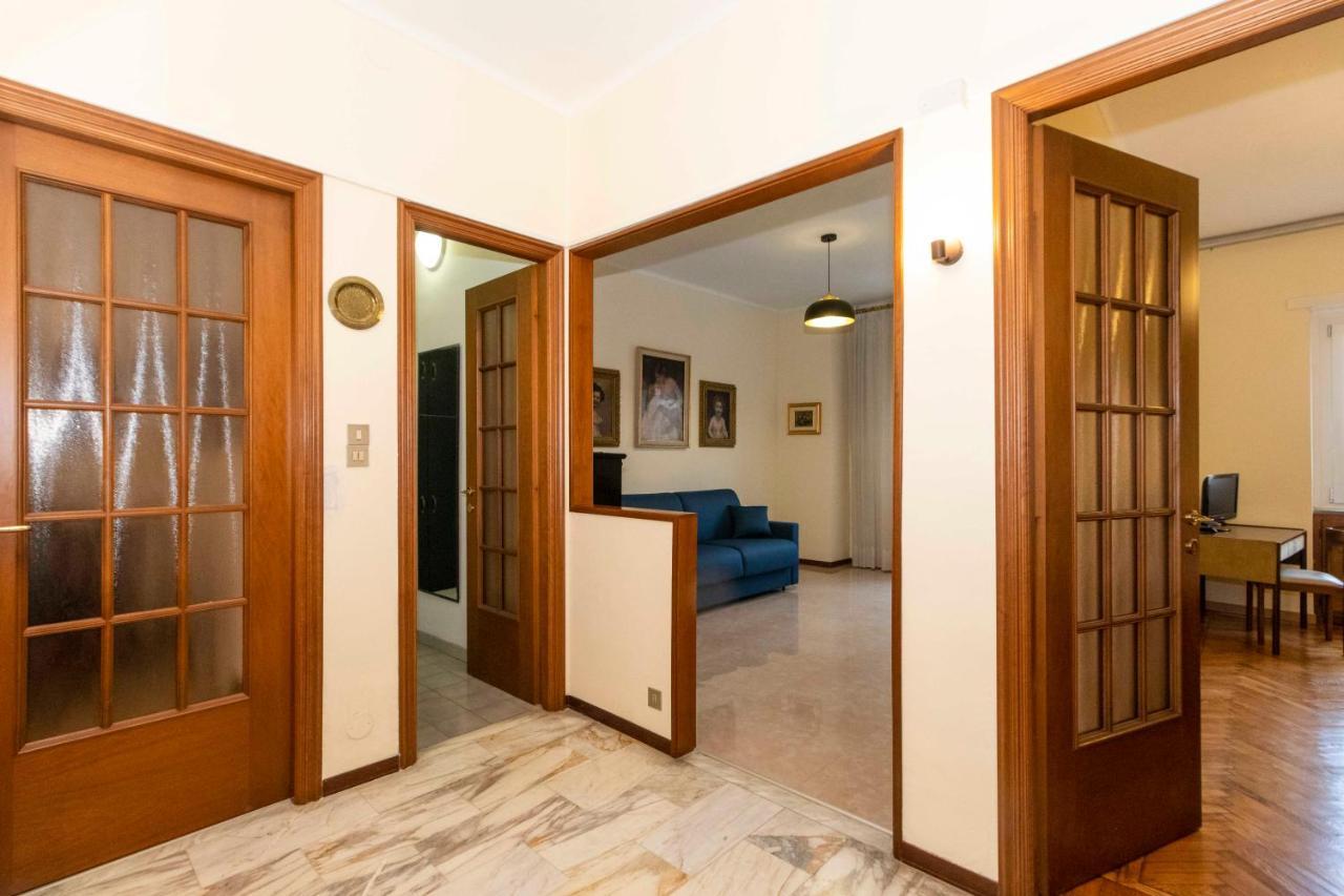 Tesoriera Comfy Apartment In Turin Exterior photo